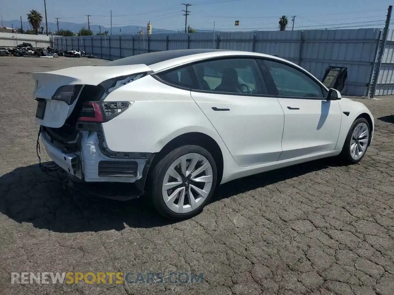 3 Photograph of a damaged car 5YJ3E1EA4PF564767 TESLA MODEL 3 2023