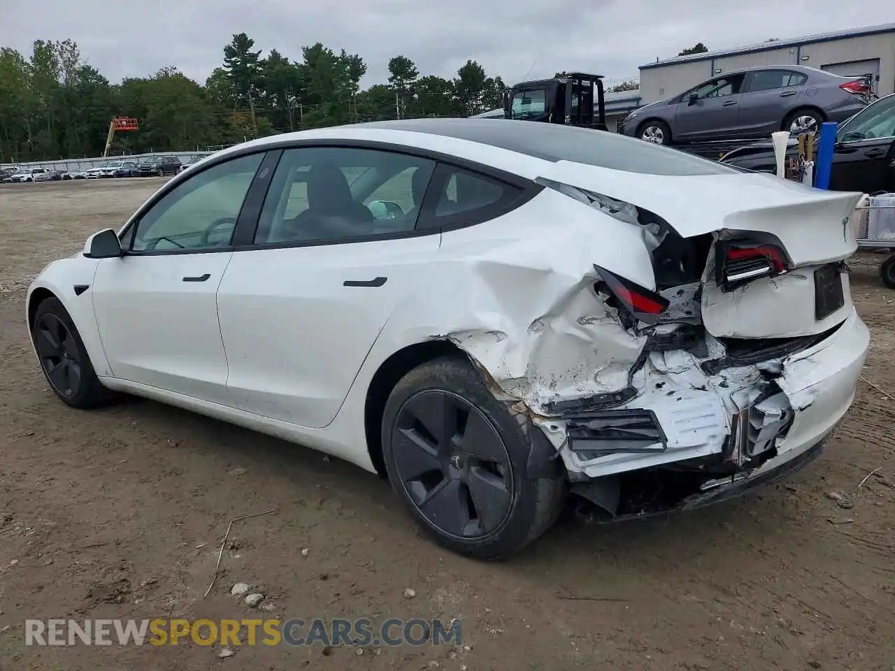 2 Photograph of a damaged car 5YJ3E1EA4PF589488 TESLA MODEL 3 2023