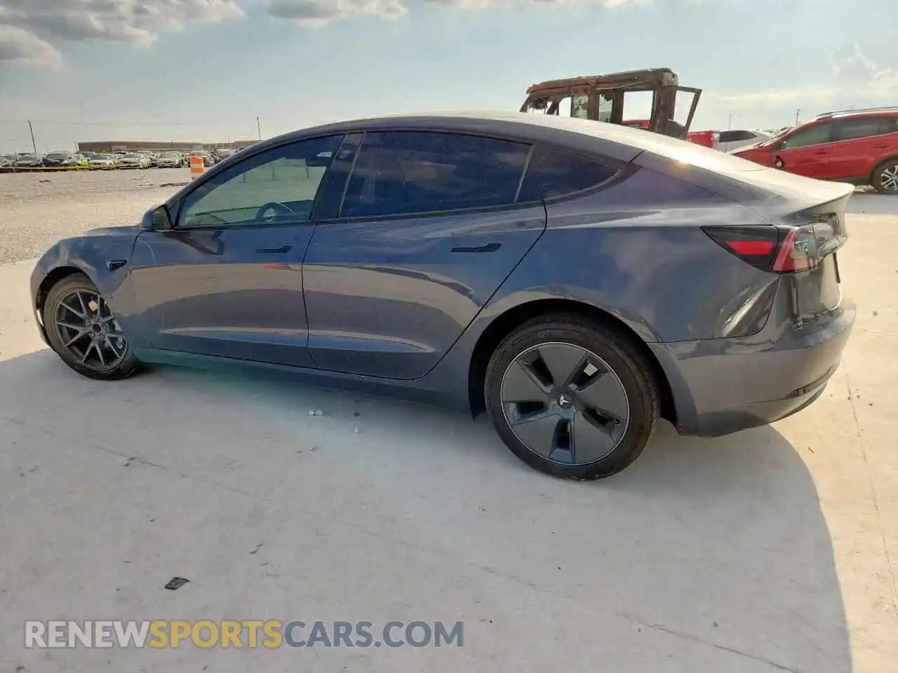 2 Photograph of a damaged car 5YJ3E1EA4PF673049 TESLA MODEL 3 2023