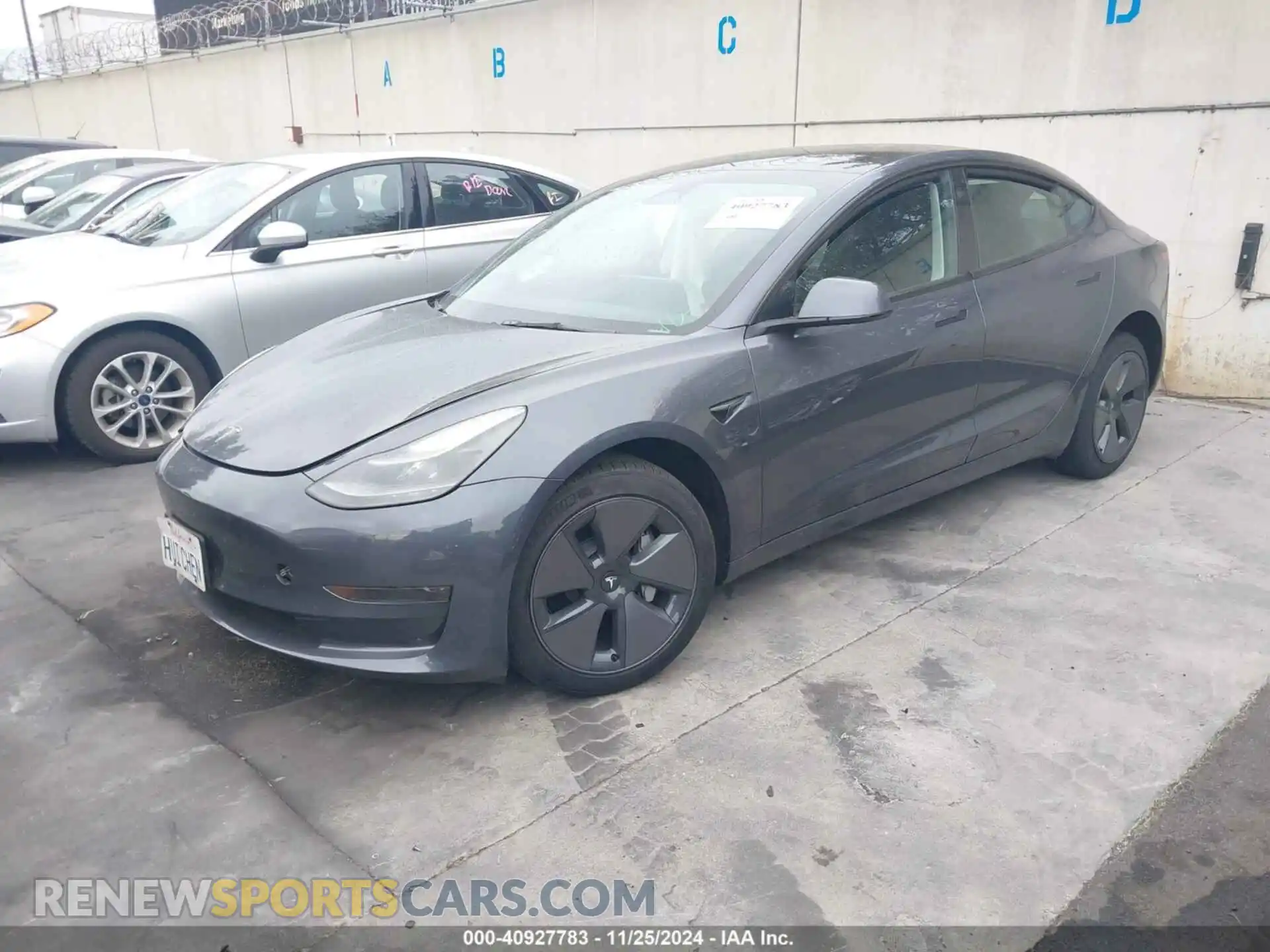 2 Photograph of a damaged car 5YJ3E1EA4PF676839 TESLA MODEL 3 2023