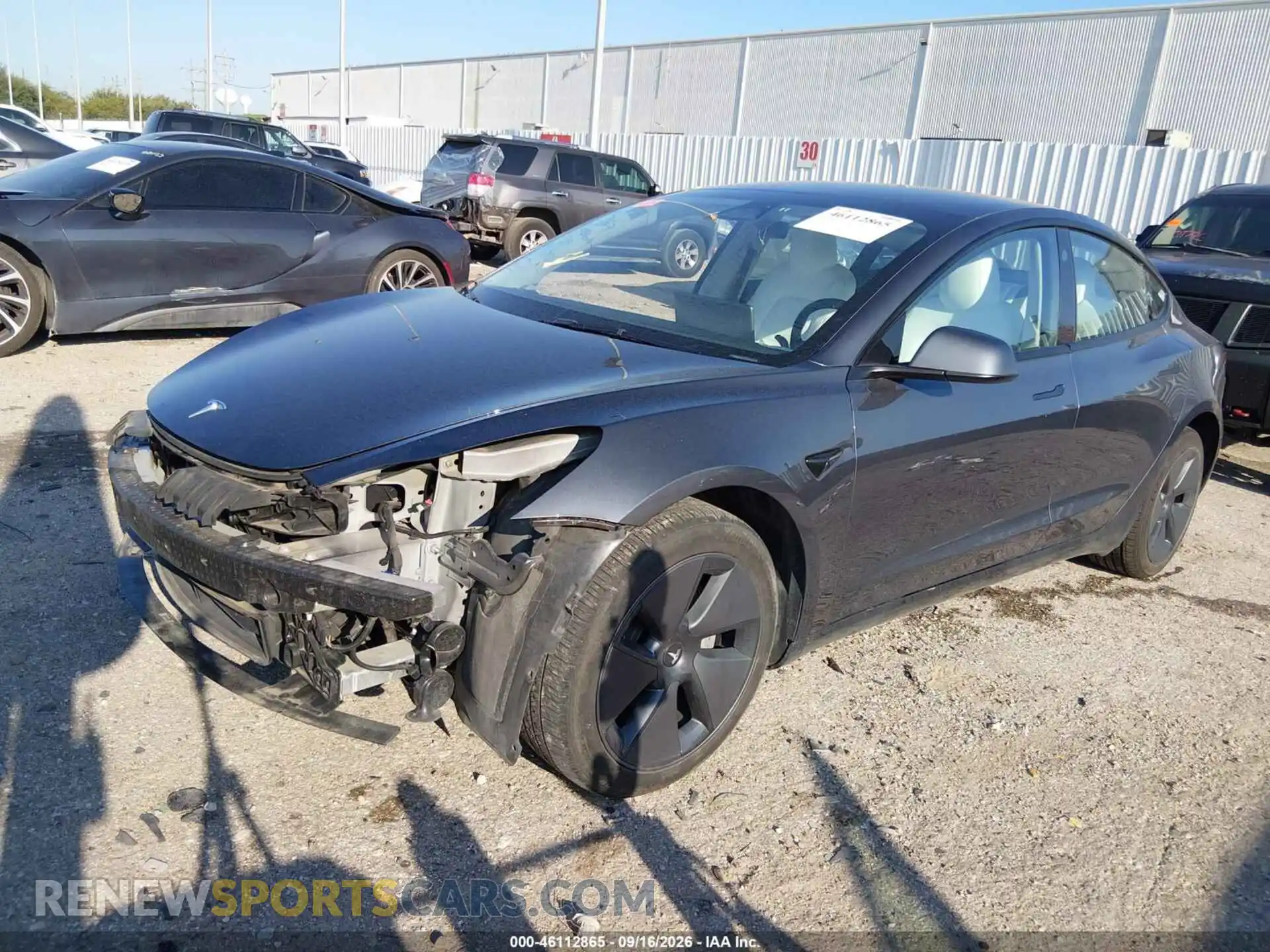 2 fotografías del automóvil dañado 5YJ3E1EA4PF686979 TESLA MODEL 3 2023