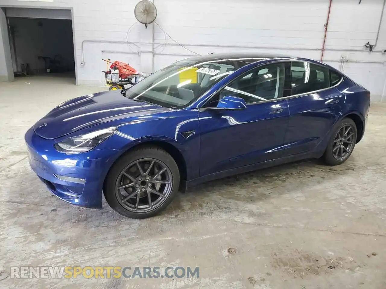 1 Photograph of a damaged car 5YJ3E1EA5PF501273 TESLA MODEL 3 2023