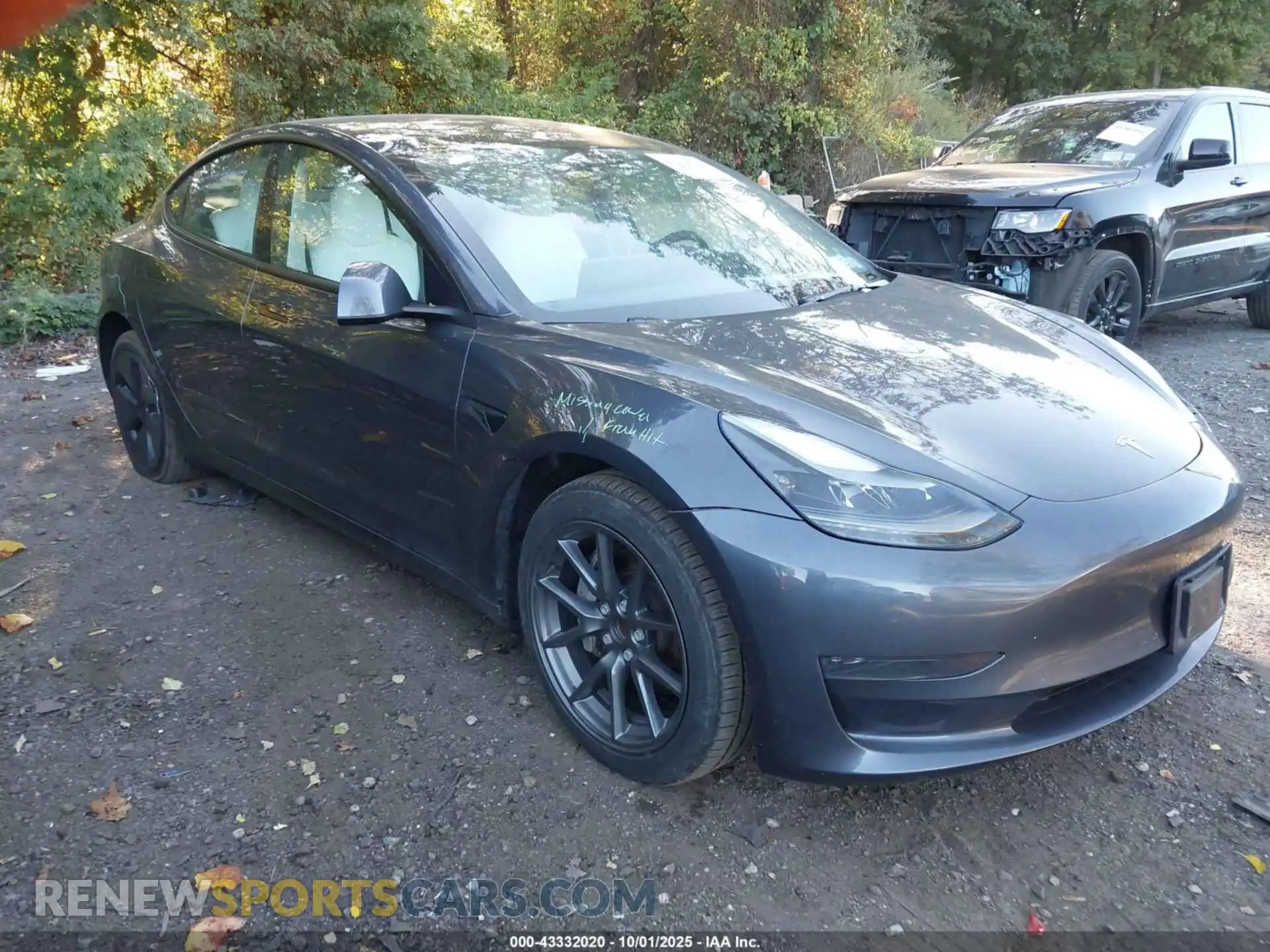 1 Photograph of a damaged car 5YJ3E1EA5PF552224 TESLA MODEL 3 2023