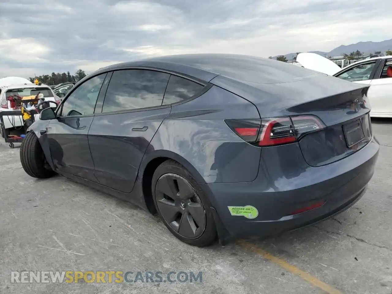 2 Photograph of a damaged car 5YJ3E1EA5PF554846 TESLA MODEL 3 2023