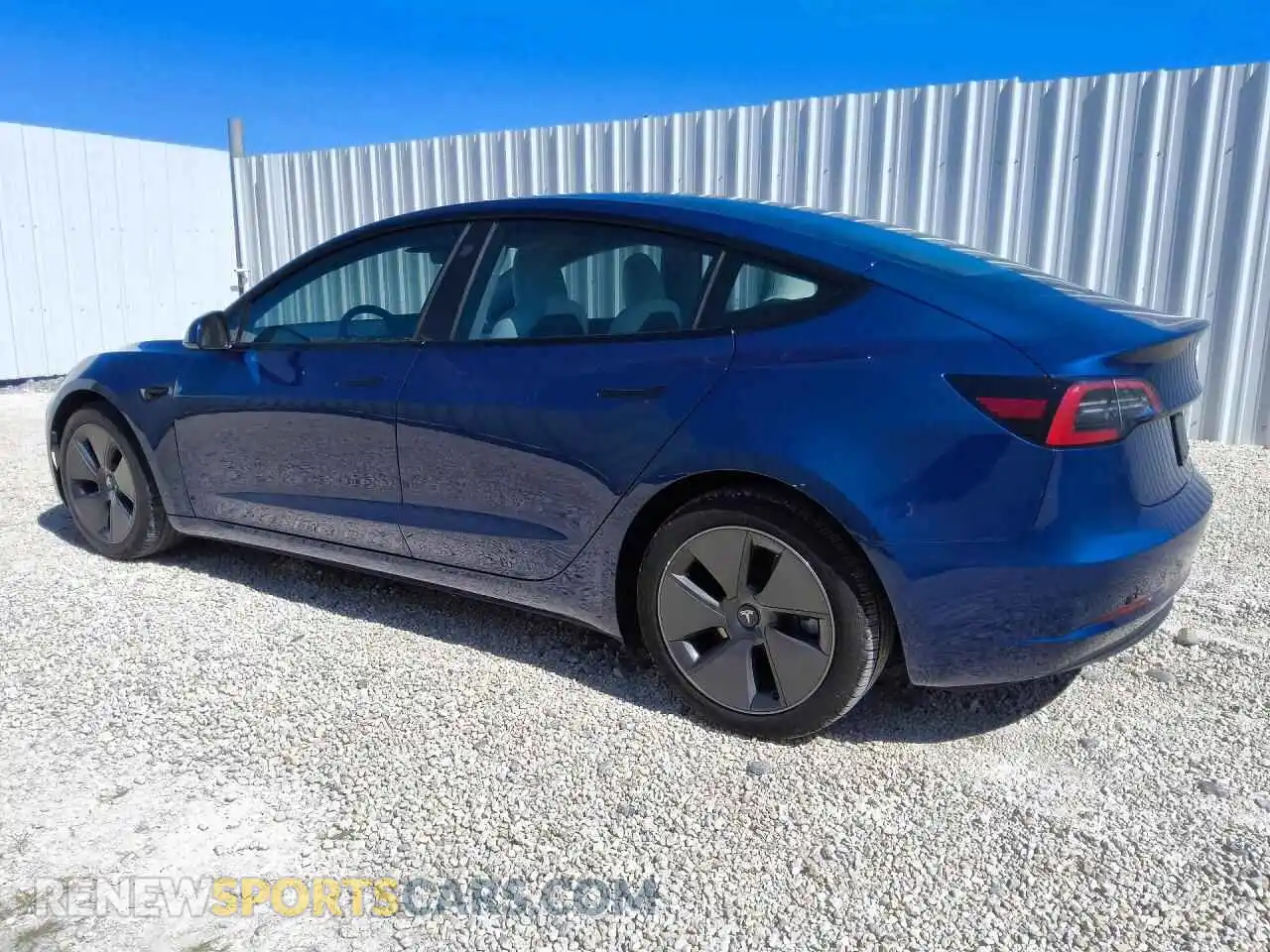 2 fotografías del automóvil dañado 5YJ3E1EA5PF625530 TESLA MODEL 3 2023
