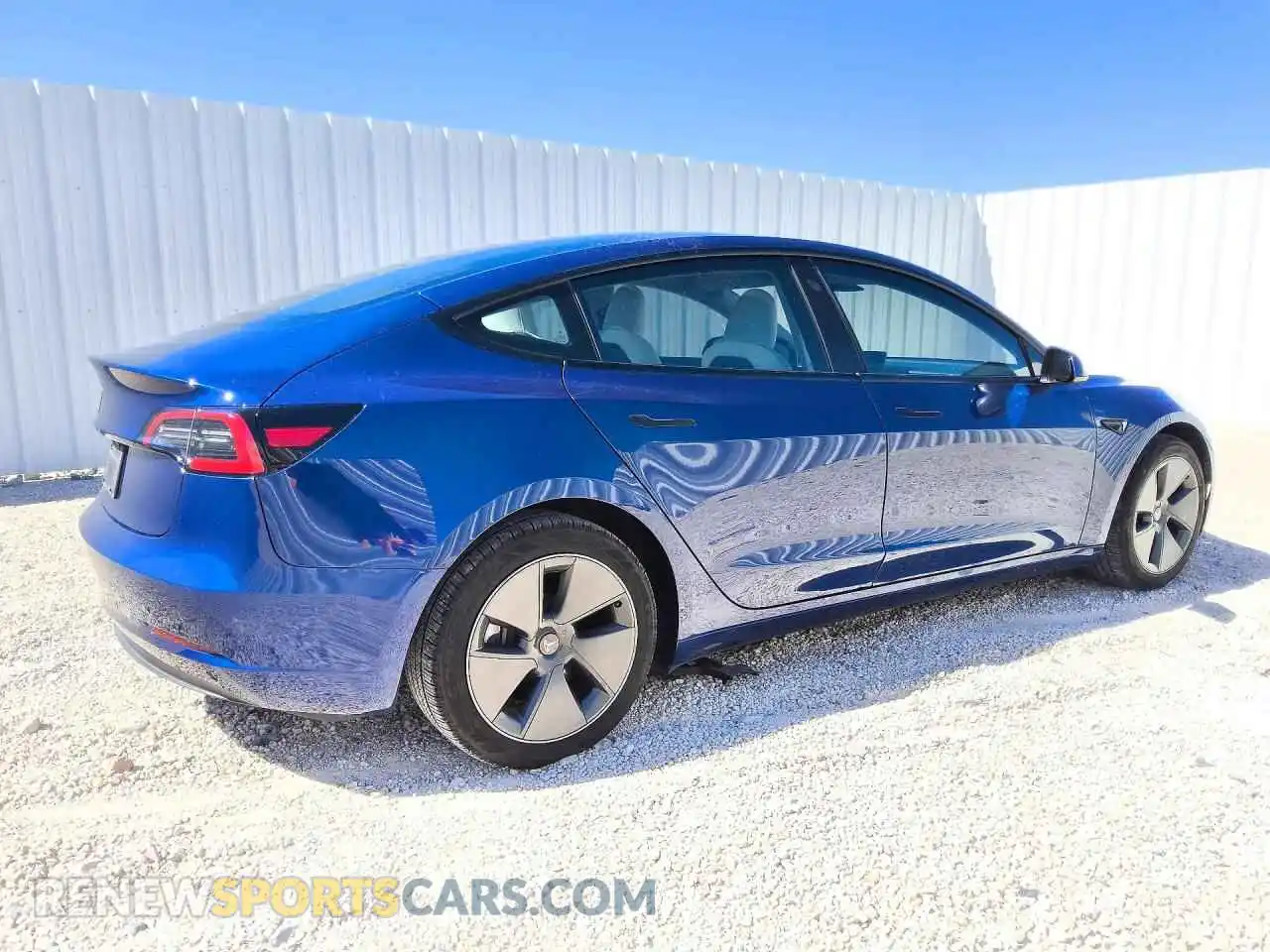 3 fotografías del automóvil dañado 5YJ3E1EA5PF625530 TESLA MODEL 3 2023