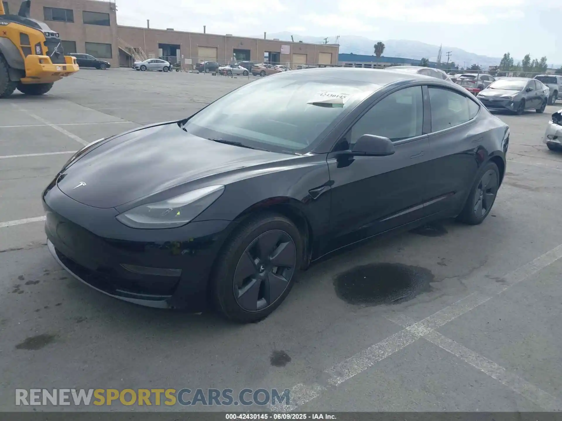 2 fotografías del automóvil dañado 5YJ3E1EA5PF647737 TESLA MODEL 3 2023