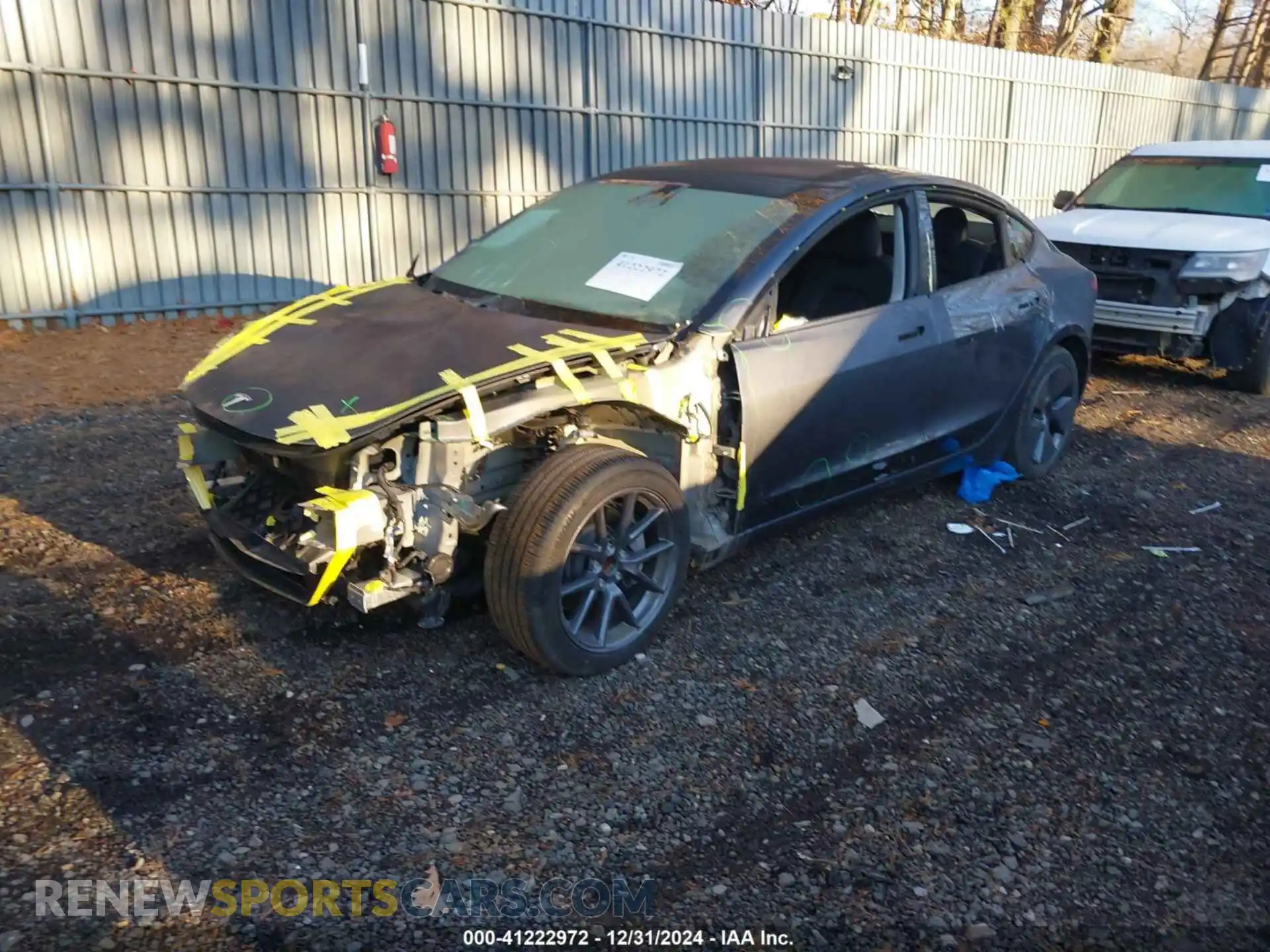 2 Photograph of a damaged car 5YJ3E1EA5PF651397 TESLA MODEL 3 2023
