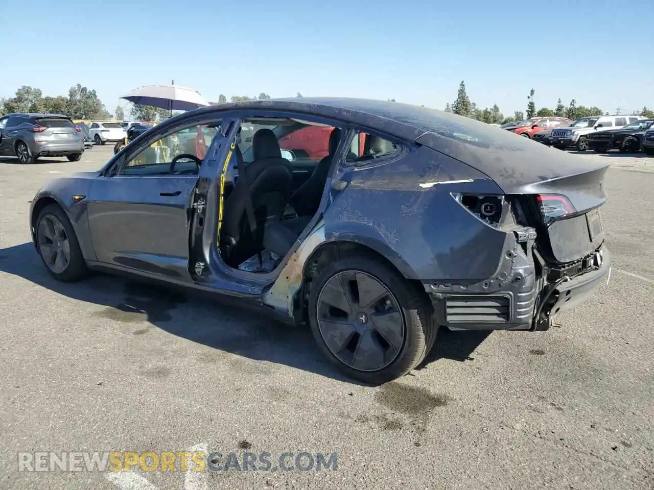 2 Photograph of a damaged car 5YJ3E1EA5PF709640 TESLA MODEL 3 2023