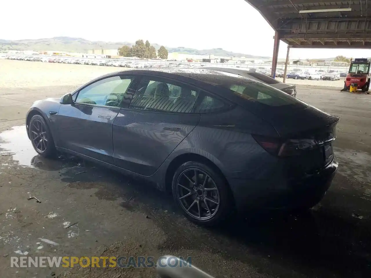 2 Photograph of a damaged car 5YJ3E1EA6PF455422 TESLA MODEL 3 2023