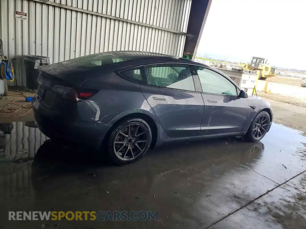 3 Photograph of a damaged car 5YJ3E1EA6PF455422 TESLA MODEL 3 2023