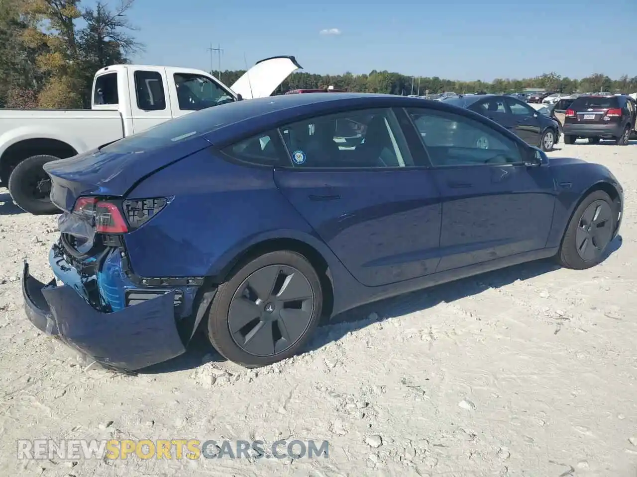 3 Photograph of a damaged car 5YJ3E1EA6PF570098 TESLA MODEL 3 2023