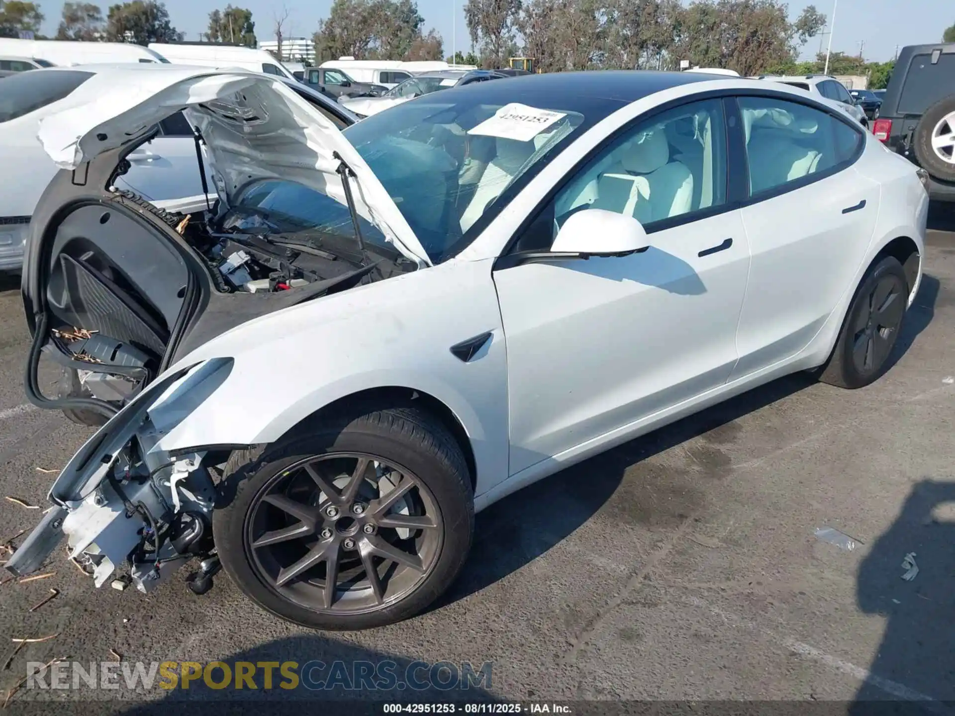 2 Photograph of a damaged car 5YJ3E1EA6PF655944 TESLA MODEL 3 2023