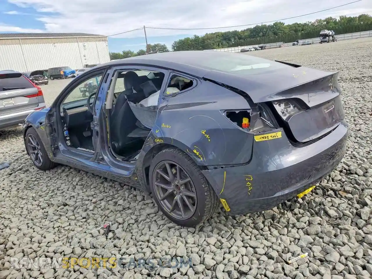 2 fotografías del automóvil dañado 5YJ3E1EA6PF674302 TESLA MODEL 3 2023
