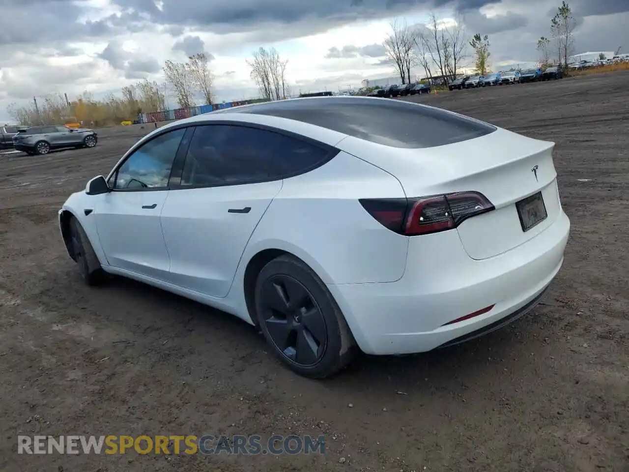 2 Photograph of a damaged car 5YJ3E1EA7PF428035 TESLA MODEL 3 2023