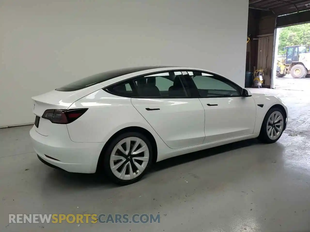 3 Photograph of a damaged car 5YJ3E1EA7PF428472 TESLA MODEL 3 2023