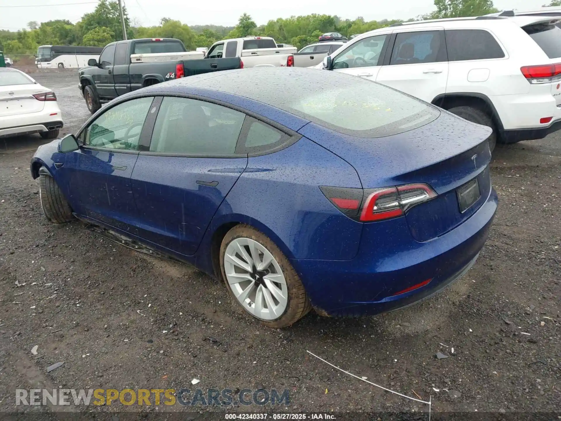 3 Photograph of a damaged car 5YJ3E1EA7PF436314 TESLA MODEL 3 2023