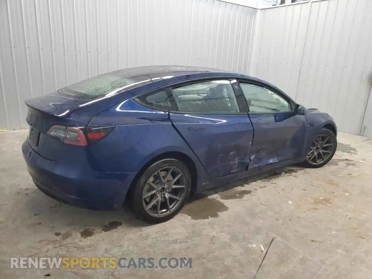 3 Photograph of a damaged car 5YJ3E1EA7PF453582 TESLA MODEL 3 2023