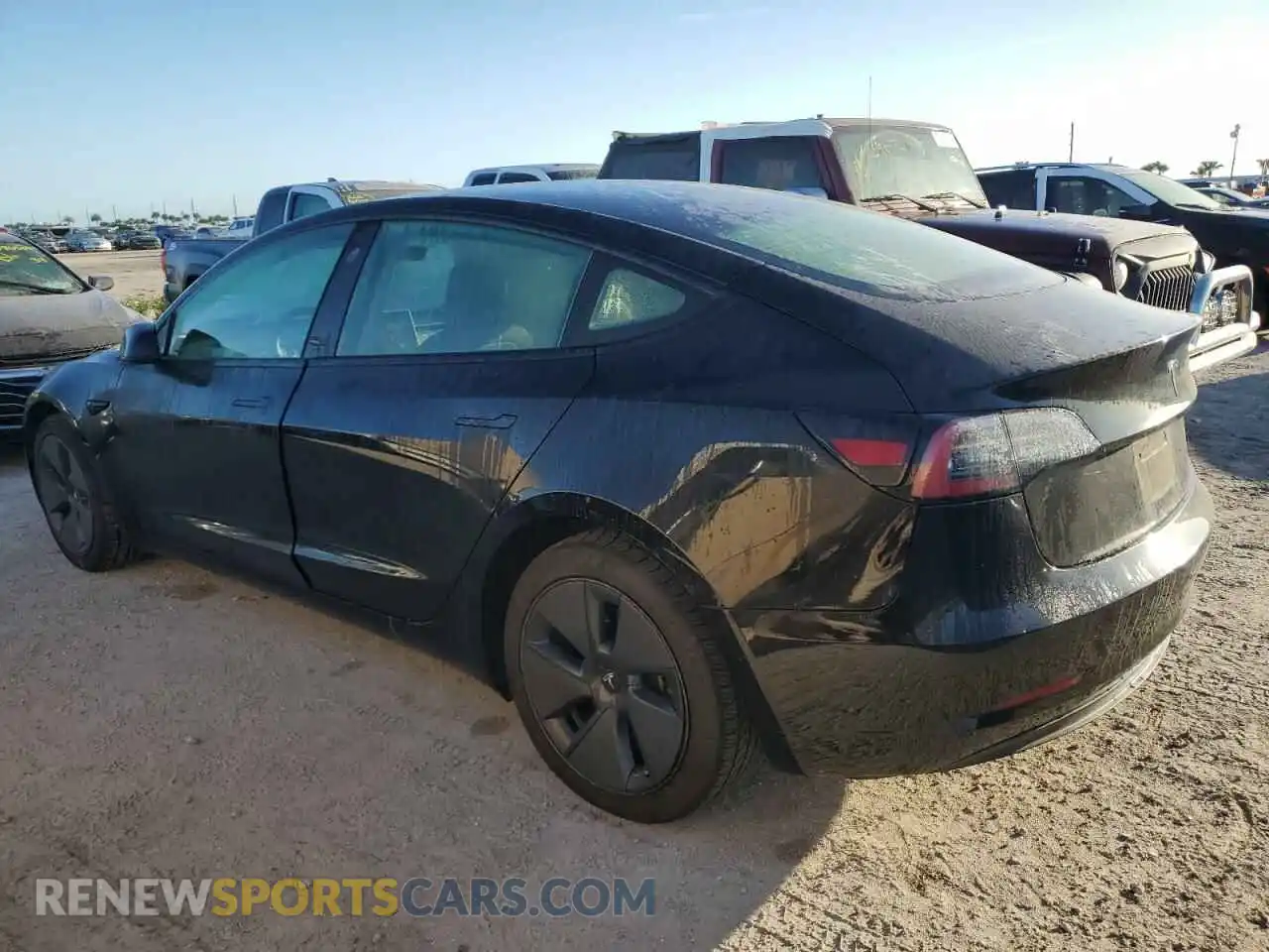 2 Photograph of a damaged car 5YJ3E1EA7PF455073 TESLA MODEL 3 2023
