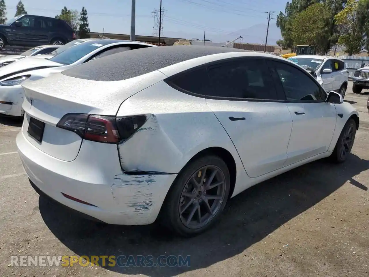 3 Photograph of a damaged car 5YJ3E1EA7PF462458 TESLA MODEL 3 2023