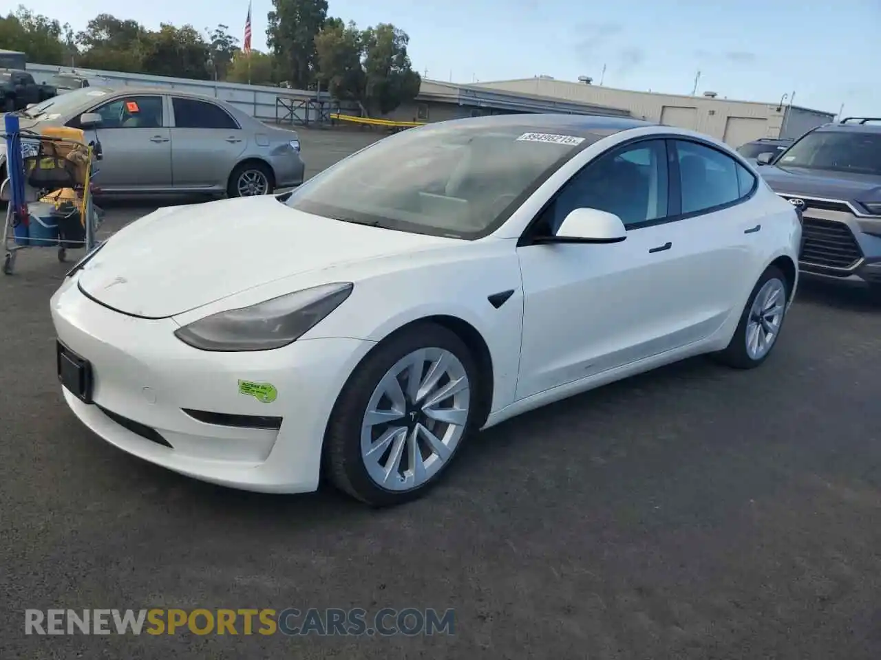 1 Фотография поврежденного автомобиля 5YJ3E1EA7PF519273 TESLA MODEL 3 2023