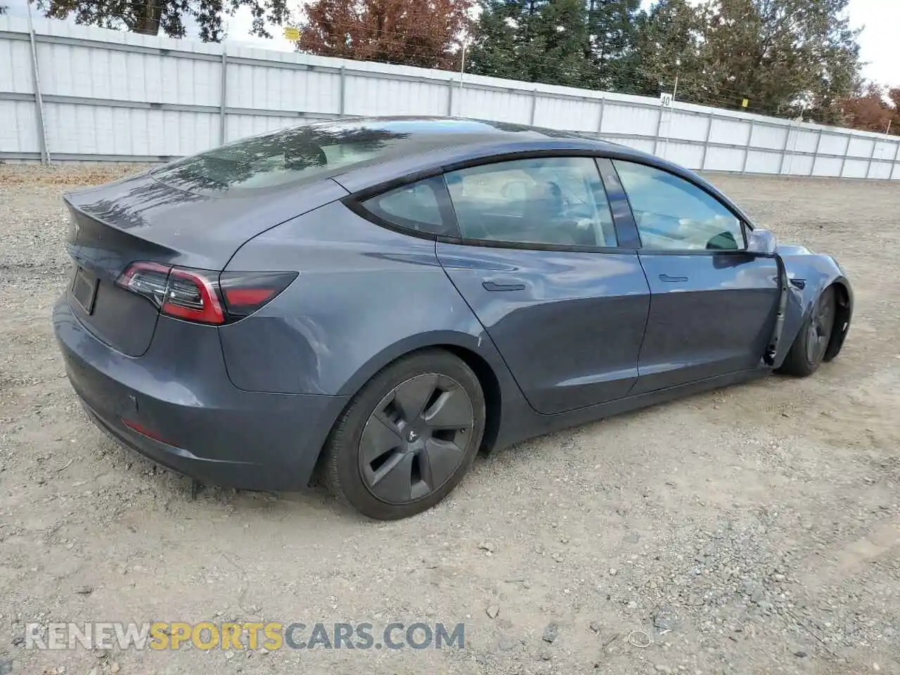 3 Photograph of a damaged car 5YJ3E1EA7PF541533 TESLA MODEL 3 2023