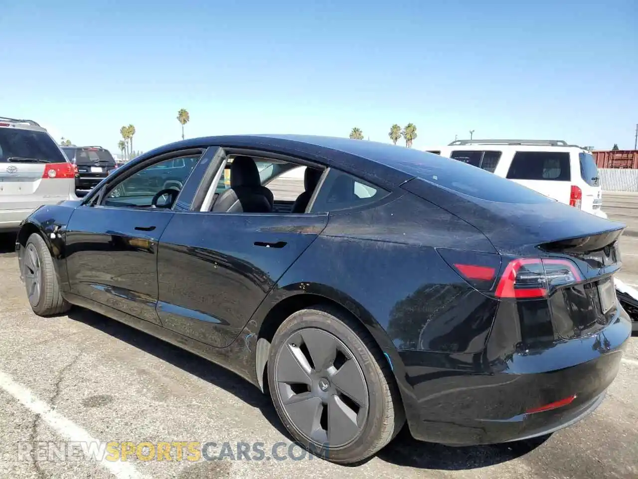 2 Photograph of a damaged car 5YJ3E1EA7PF556002 TESLA MODEL 3 2023