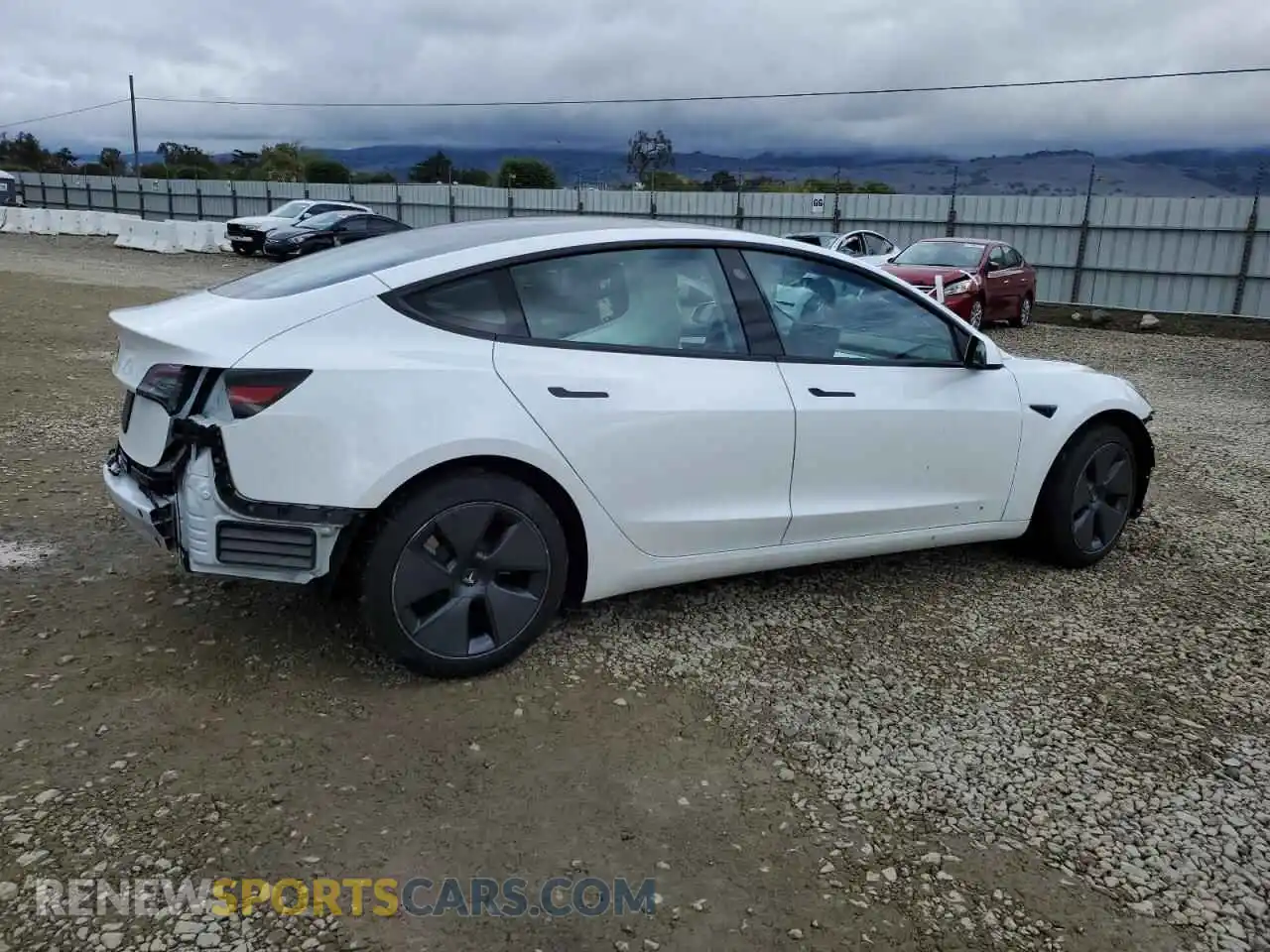 3 Фотография поврежденного автомобиля 5YJ3E1EA7PF583412 TESLA MODEL 3 2023