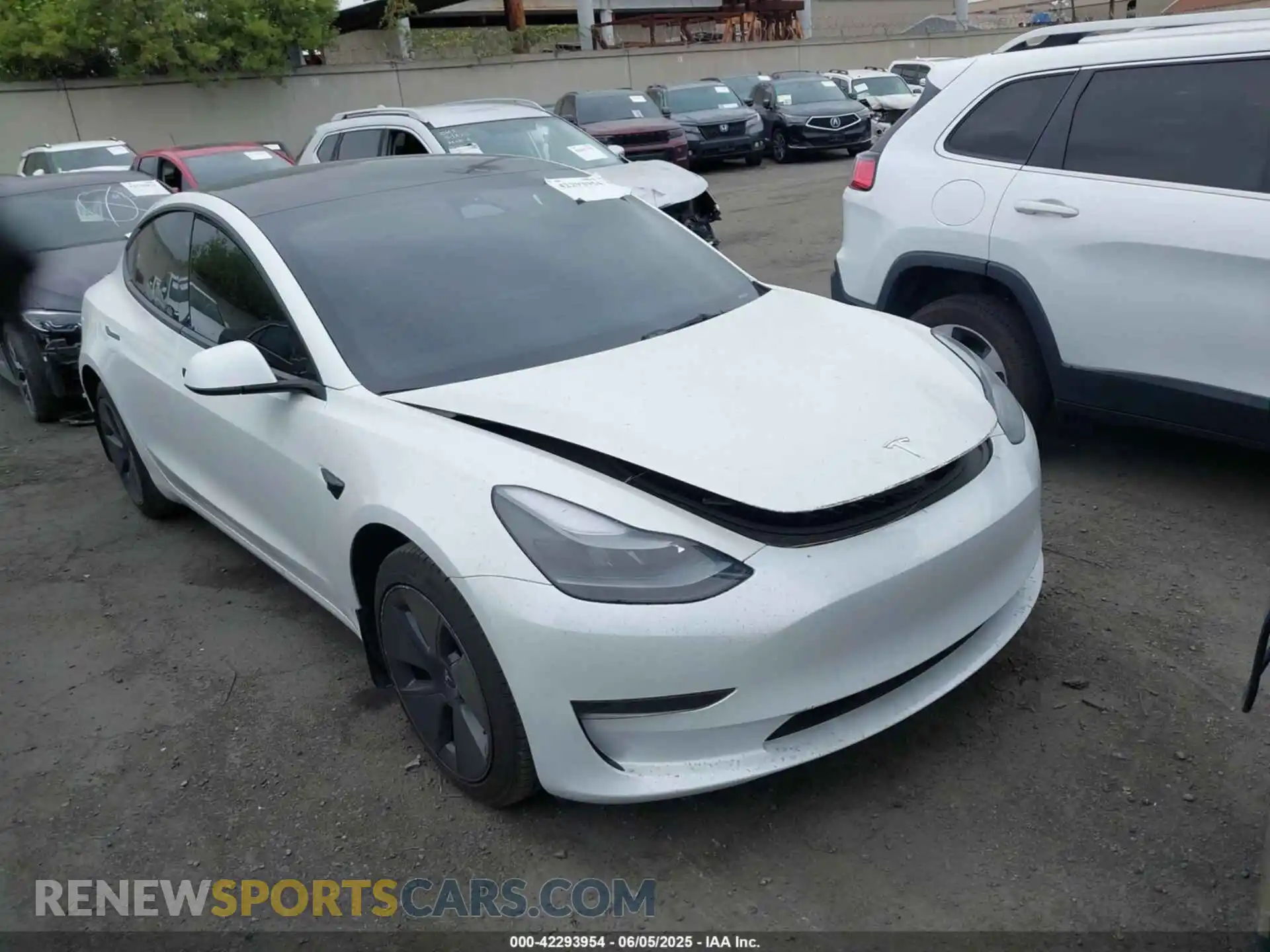 1 Photograph of a damaged car 5YJ3E1EA7PF587797 TESLA MODEL 3 2023