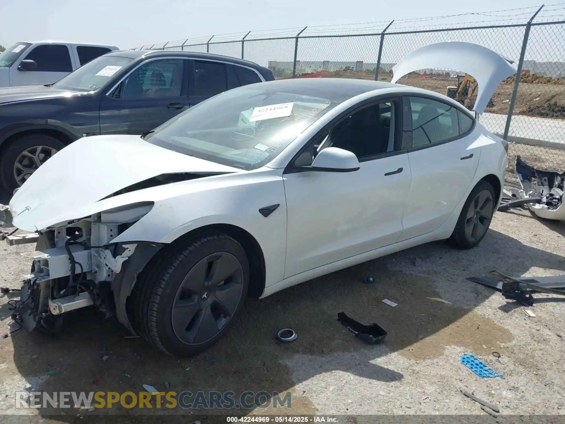 2 Photograph of a damaged car 5YJ3E1EA7PF607353 TESLA MODEL 3 2023