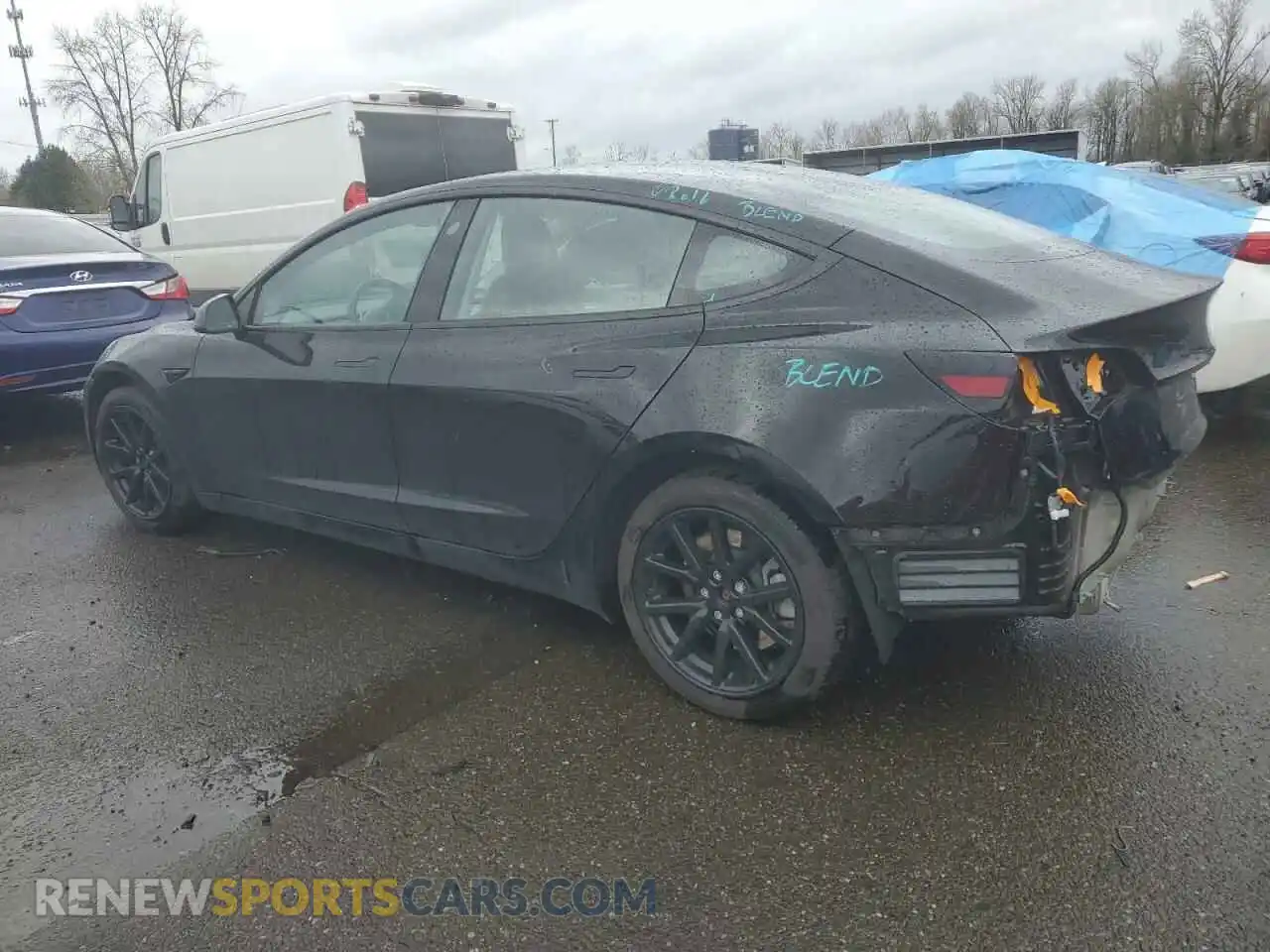2 Photograph of a damaged car 5YJ3E1EA7PF694929 TESLA MODEL 3 2023