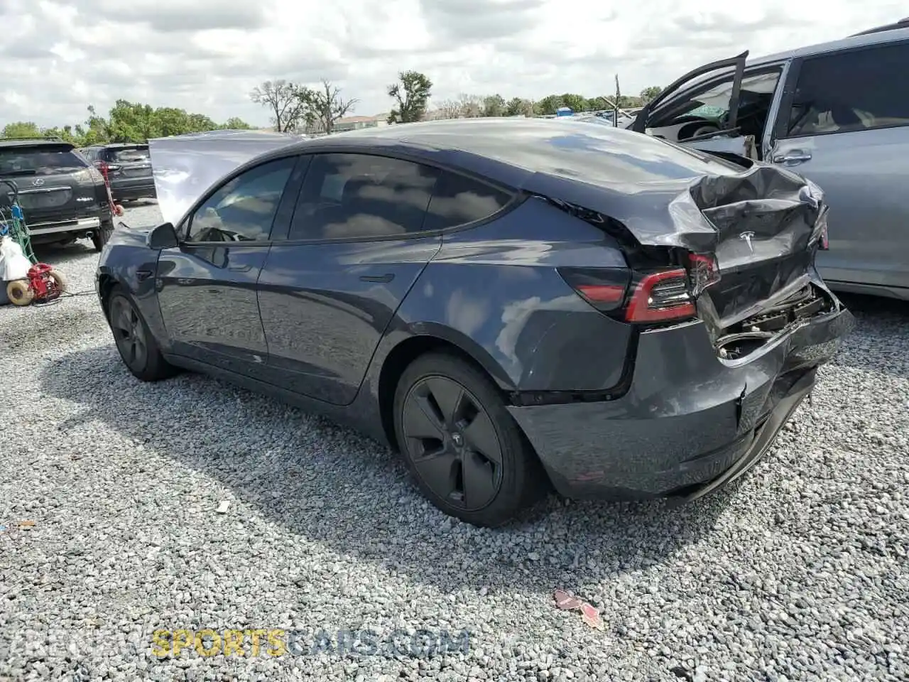 2 fotografías del automóvil dañado 5YJ3E1EA7PF705024 TESLA MODEL 3 2023