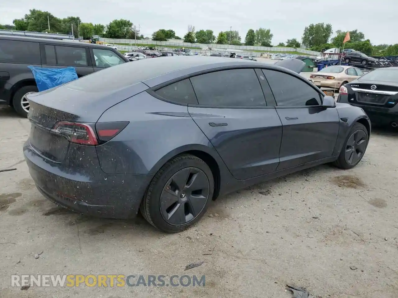 3 Photograph of a damaged car 5YJ3E1EA8PF382697 TESLA MODEL 3 2023