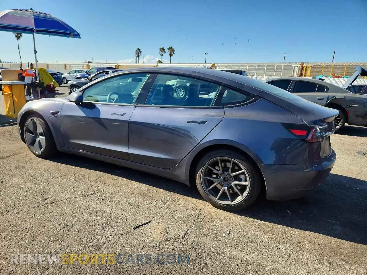 2 fotografías del automóvil dañado 5YJ3E1EA8PF403791 TESLA MODEL 3 2023