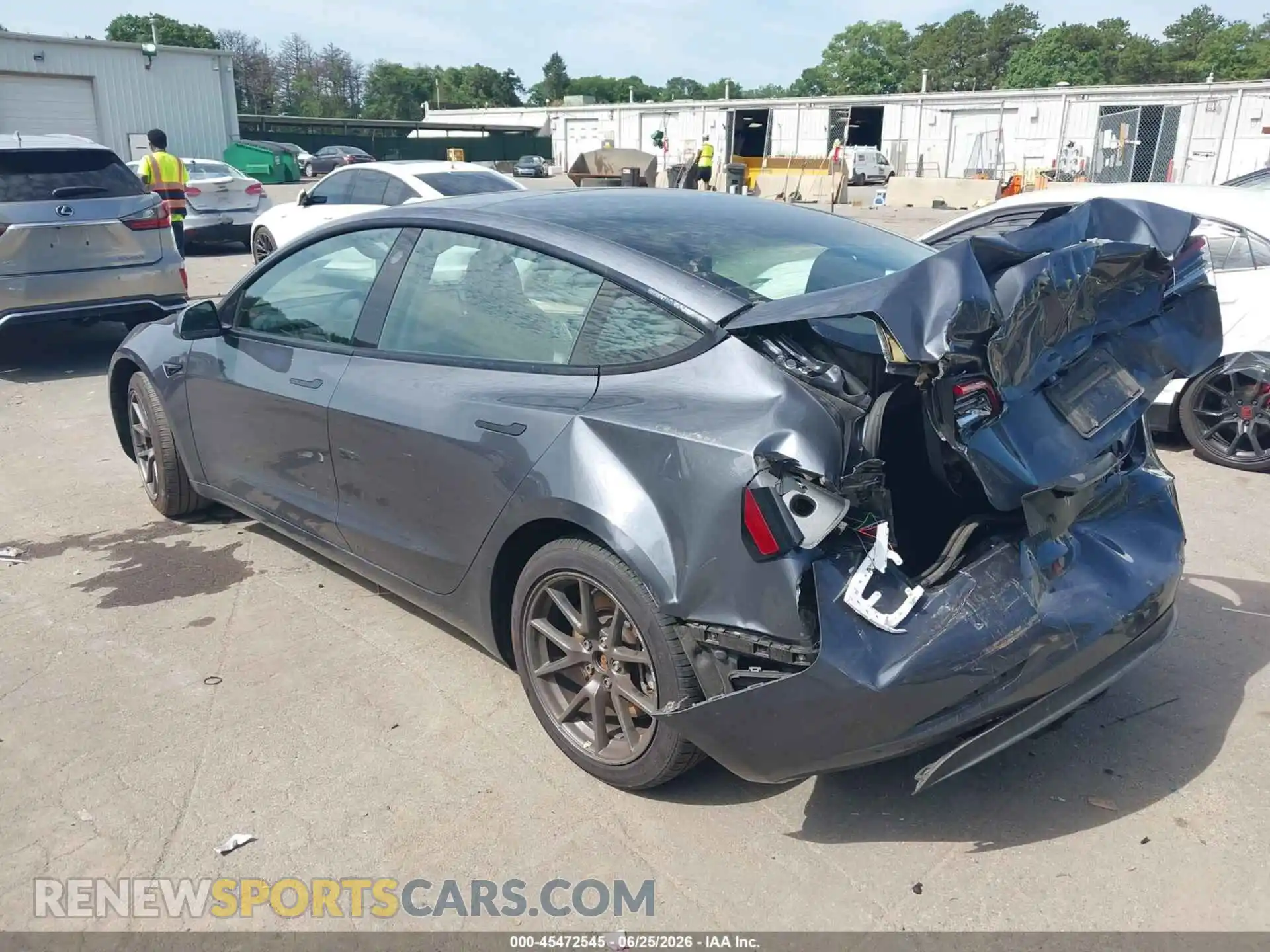 3 fotografías del automóvil dañado 5YJ3E1EA8PF425872 TESLA MODEL 3 2023