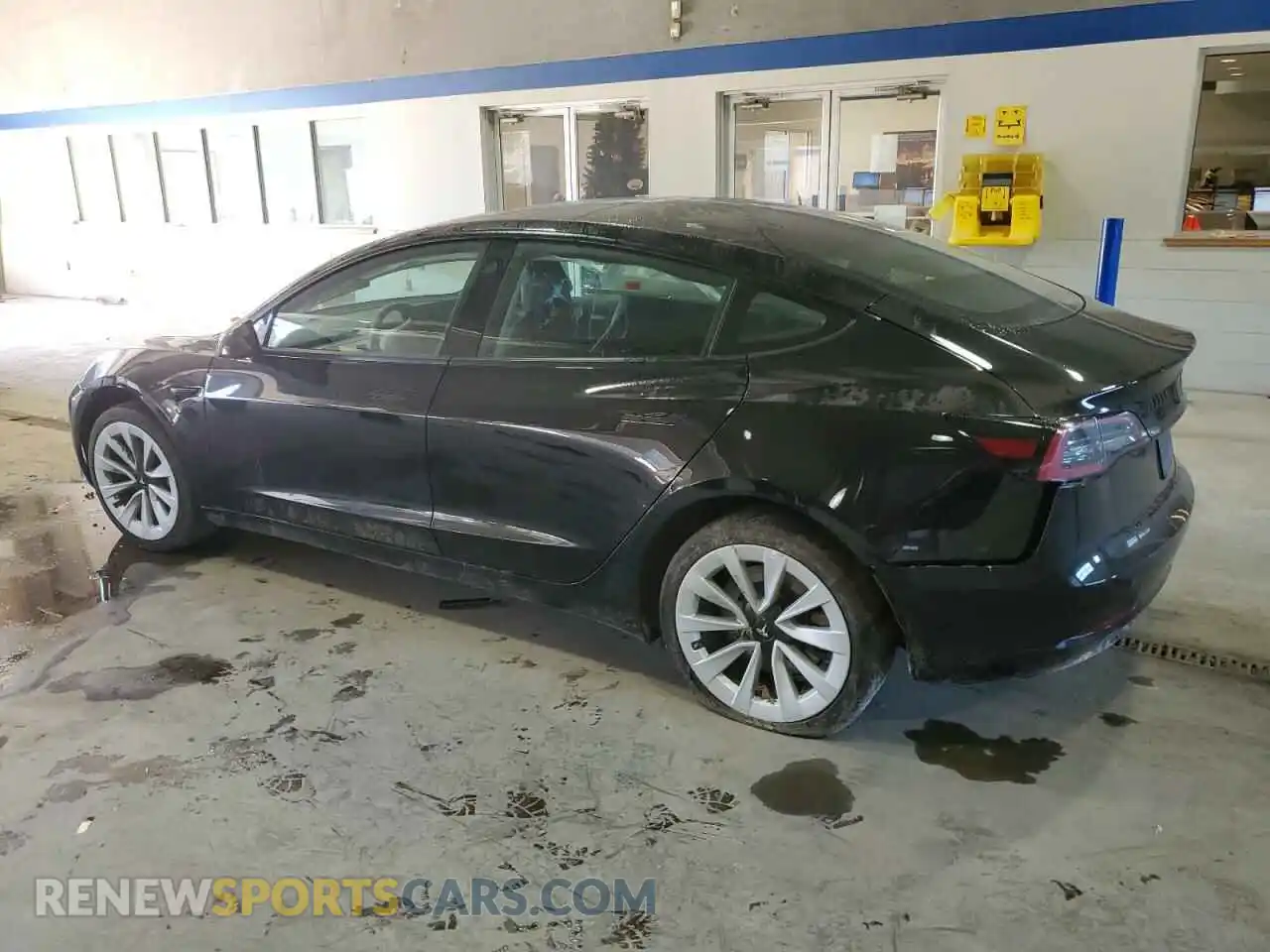 2 Photograph of a damaged car 5YJ3E1EA8PF434958 TESLA MODEL 3 2023