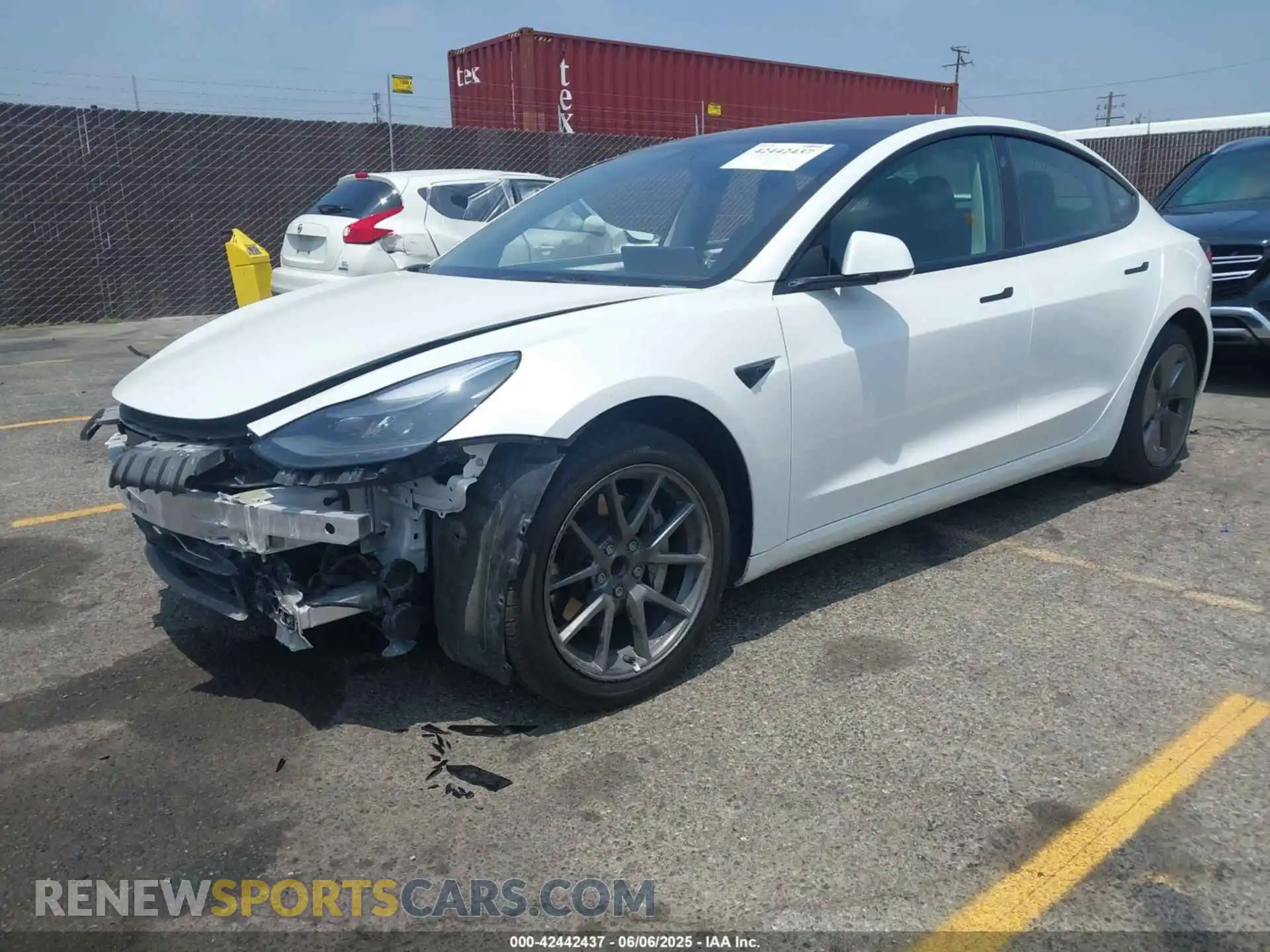 2 Фотография поврежденного автомобиля 5YJ3E1EA8PF450528 TESLA MODEL 3 2023