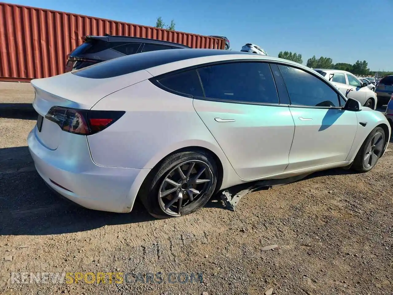 3 fotografías del automóvil dañado 5YJ3E1EA8PF558311 TESLA MODEL 3 2023