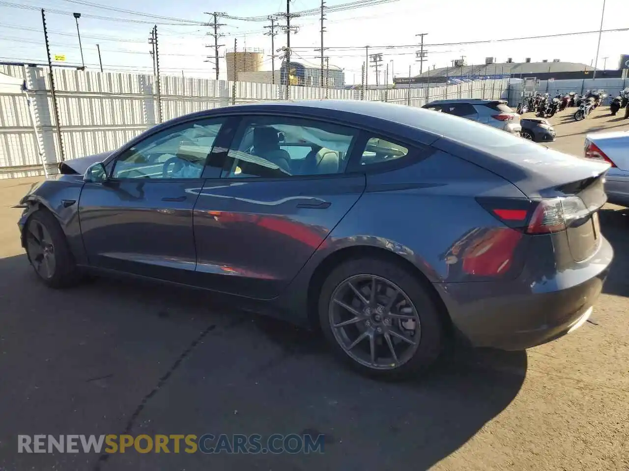 2 fotografías del automóvil dañado 5YJ3E1EA9PF426996 TESLA MODEL 3 2023