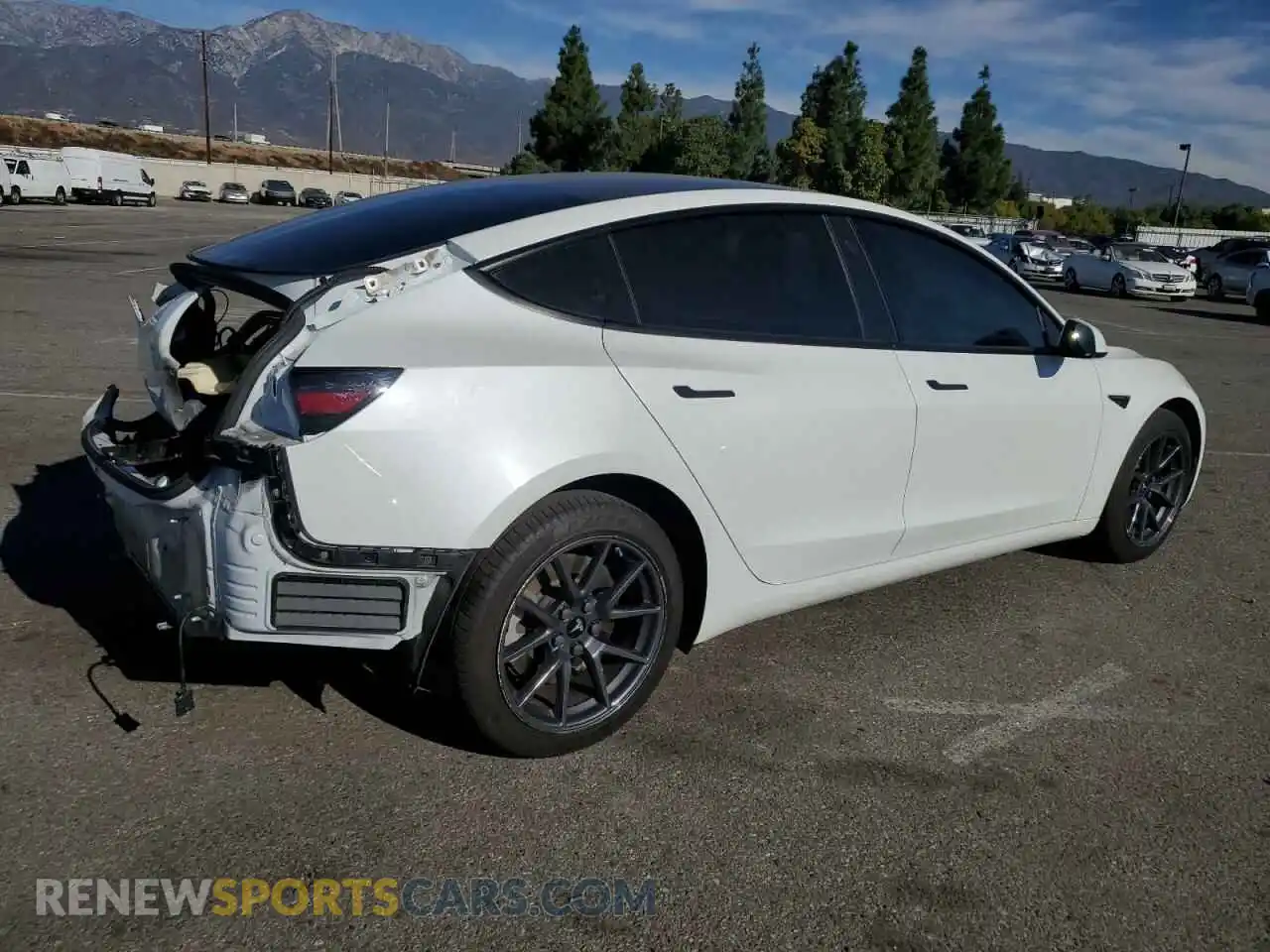 3 Photograph of a damaged car 5YJ3E1EA9PF463577 TESLA MODEL 3 2023
