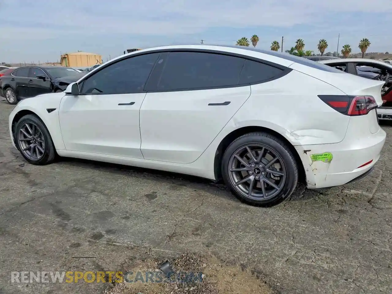 2 Photograph of a damaged car 5YJ3E1EA9PF606155 TESLA MODEL 3 2023