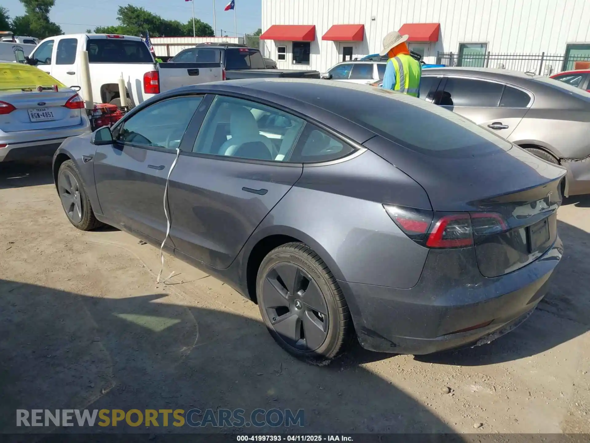 3 Photograph of a damaged car 5YJ3E1EA9PF641908 TESLA MODEL 3 2023