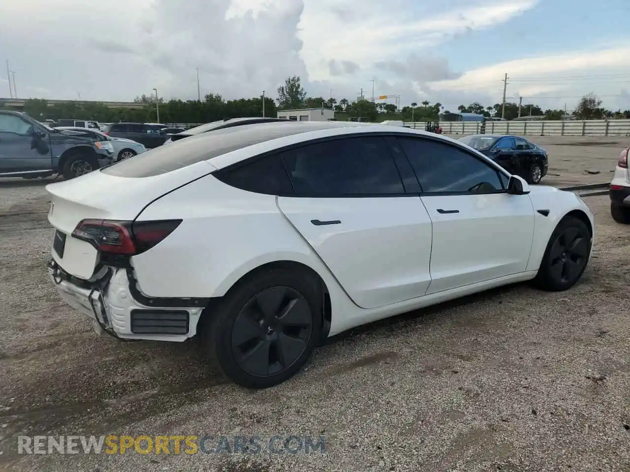 3 Photograph of a damaged car 5YJ3E1EA9PF671040 TESLA MODEL 3 2023