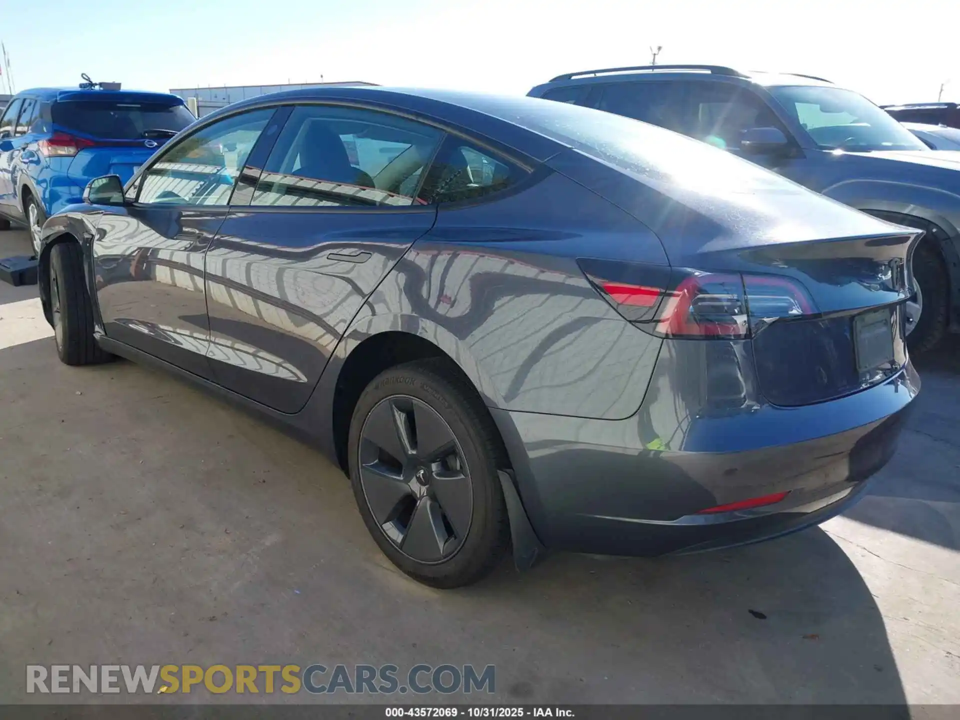3 Photograph of a damaged car 5YJ3E1EA9PF701850 TESLA MODEL 3 2023