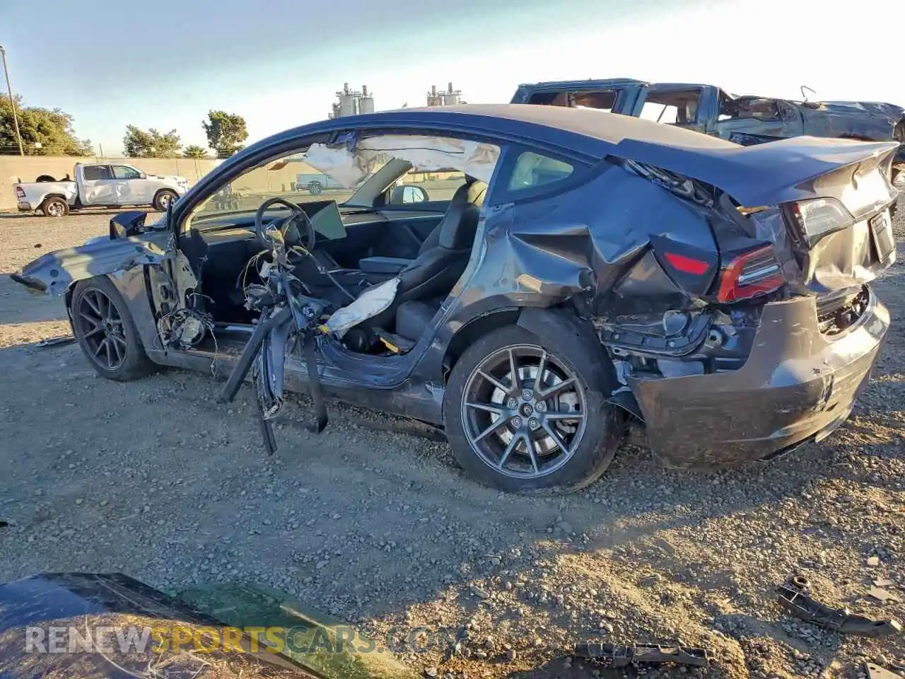 2 Photograph of a damaged car 5YJ3E1EA9PF712928 TESLA MODEL 3 2023