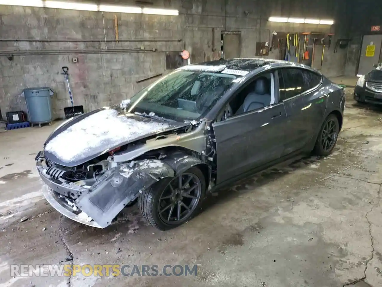1 Photograph of a damaged car 5YJ3E1EAXPF393992 TESLA MODEL 3 2023