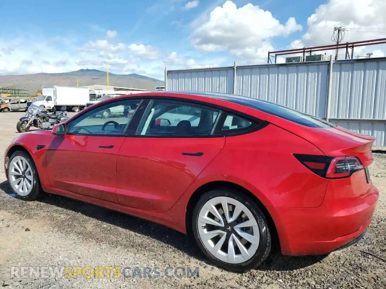 2 fotografías del automóvil dañado 5YJ3E1EAXPF430099 TESLA MODEL 3 2023