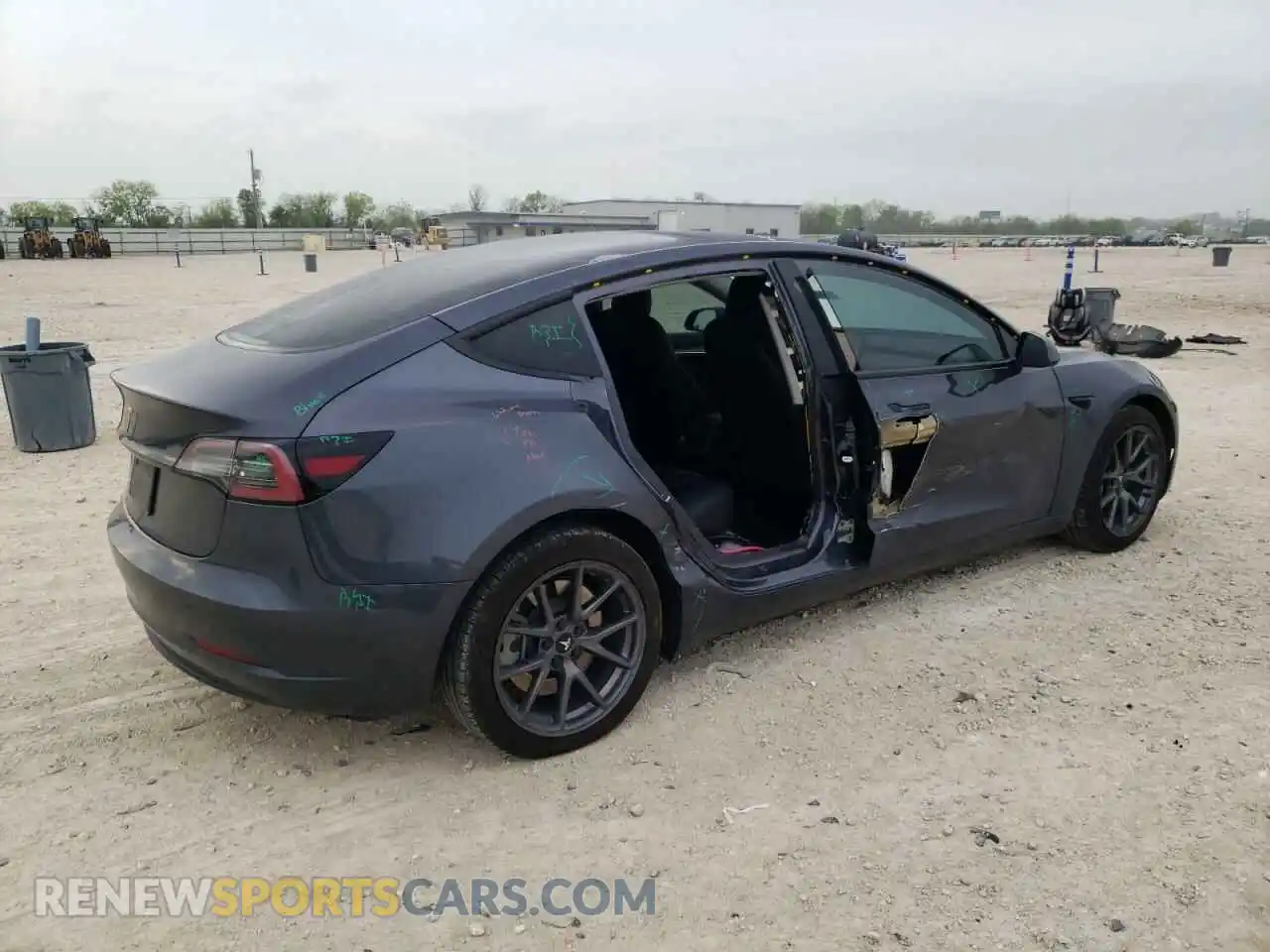 3 Photograph of a damaged car 5YJ3E1EAXPF473390 TESLA MODEL 3 2023