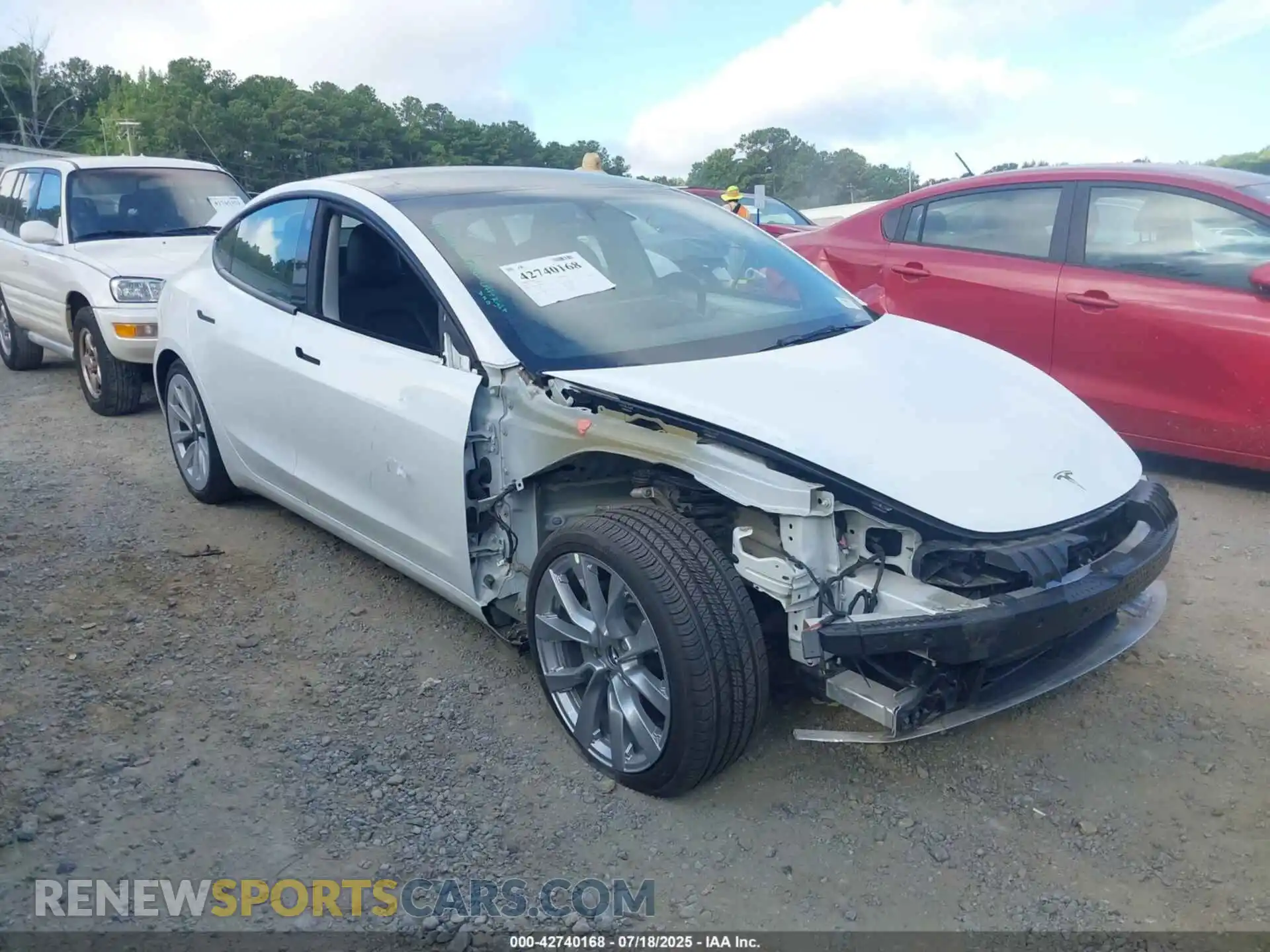 1 Photograph of a damaged car 5YJ3E1EAXPF483529 TESLA MODEL 3 2023