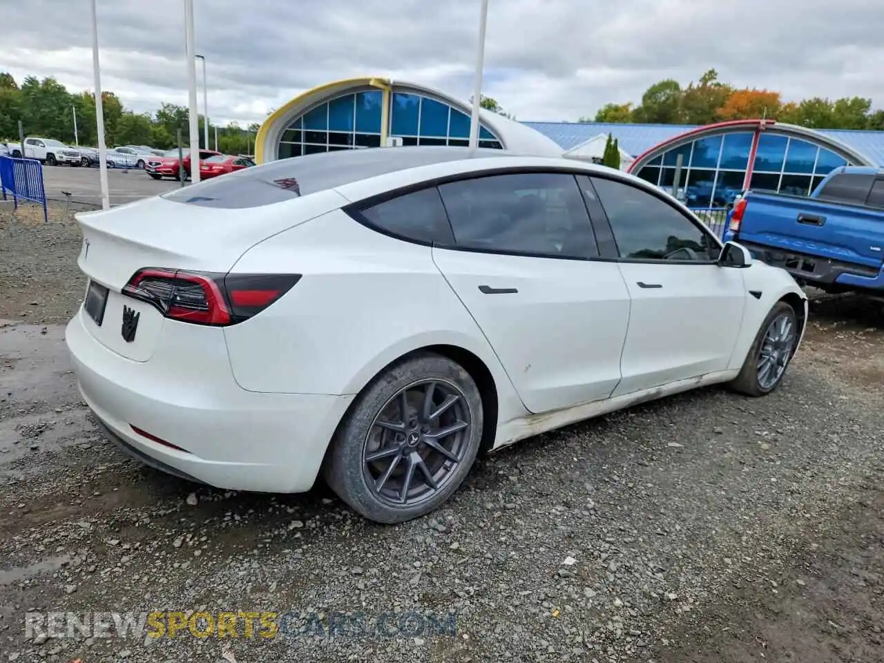 3 Photograph of a damaged car 5YJ3E1EAXPF504847 TESLA MODEL 3 2023